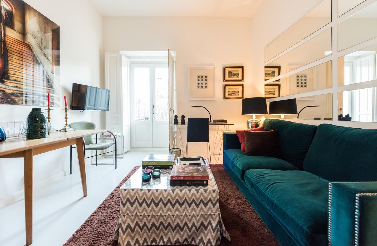 Ferienwohnung Plaza Santa Ana Madrid Exterior foto
